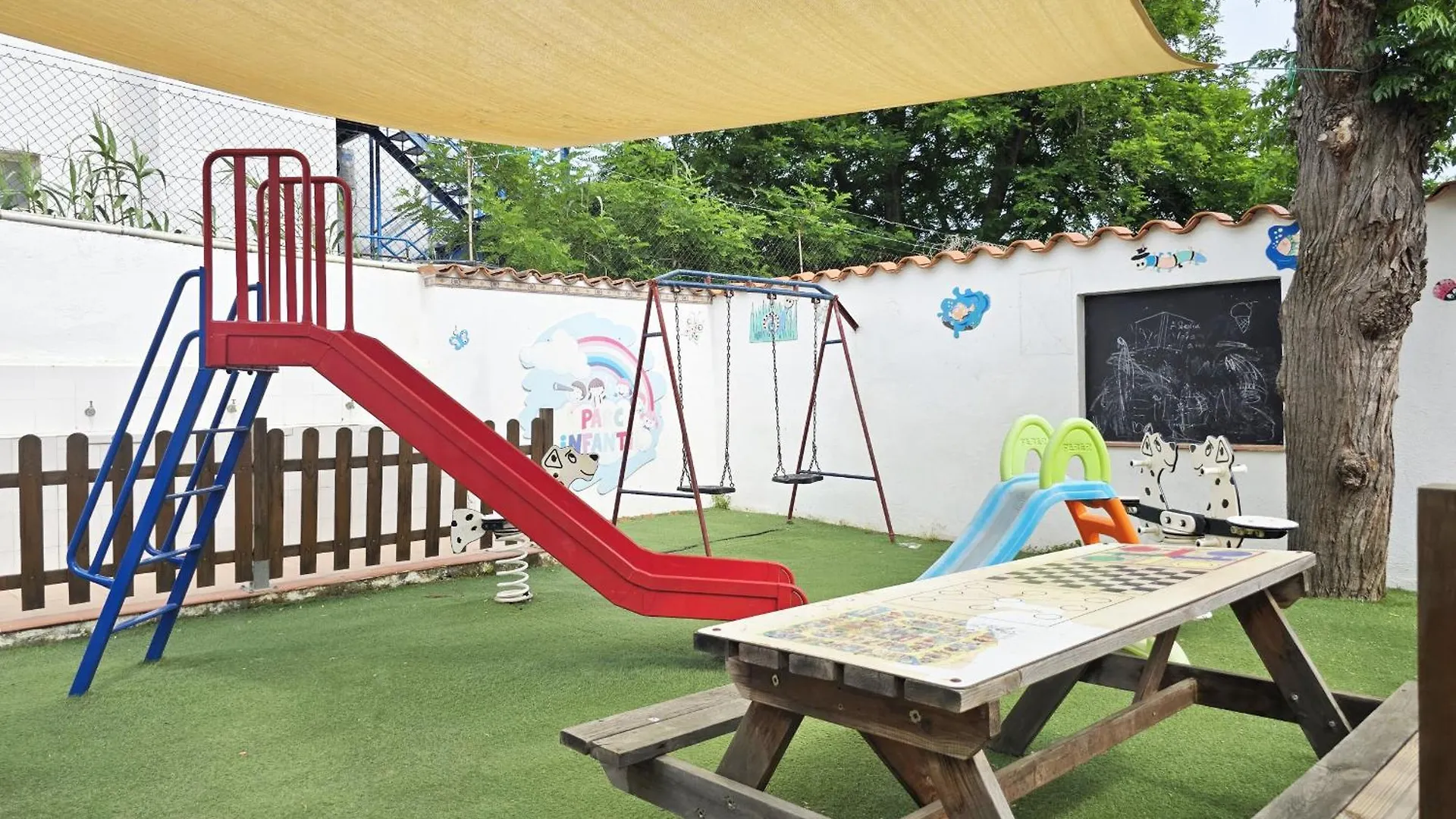 Camping Costa Dorada Tiny Berna Canet De Mar 0*,